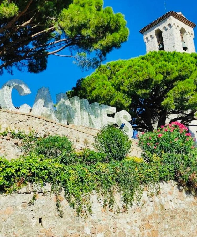 À deux pas du Palais des Festivals , deux pièces dans le bas du quartier historique du Suquet à Cannes Exterior foto