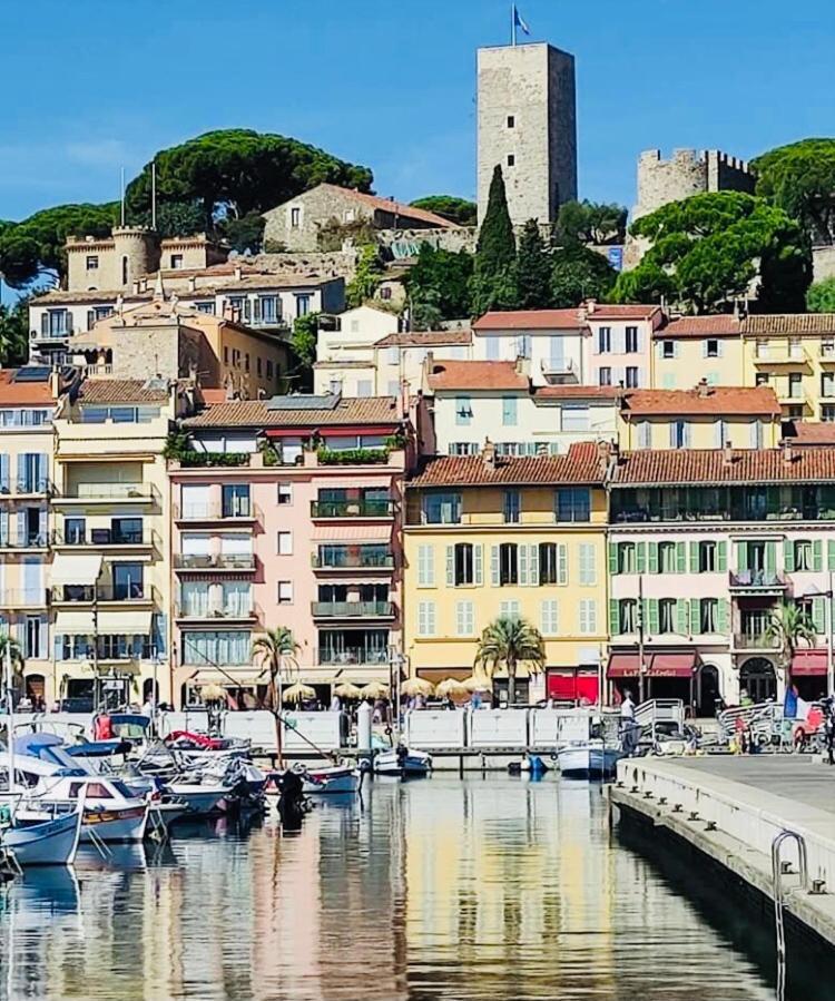 À deux pas du Palais des Festivals , deux pièces dans le bas du quartier historique du Suquet à Cannes Exterior foto